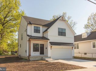 21 Washington Ave, Mount Ephraim, NJ 08059