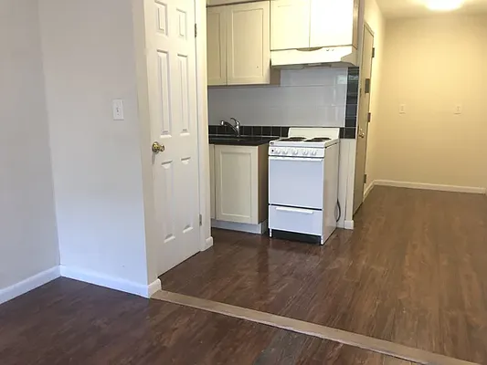 Rented by Oxford Property Group | media 12