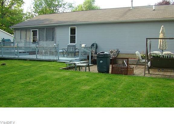 3rd image of 148 Magnolia Ave