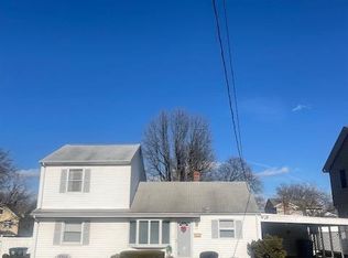 94 S Hill Rd, Colonia, NJ 07067