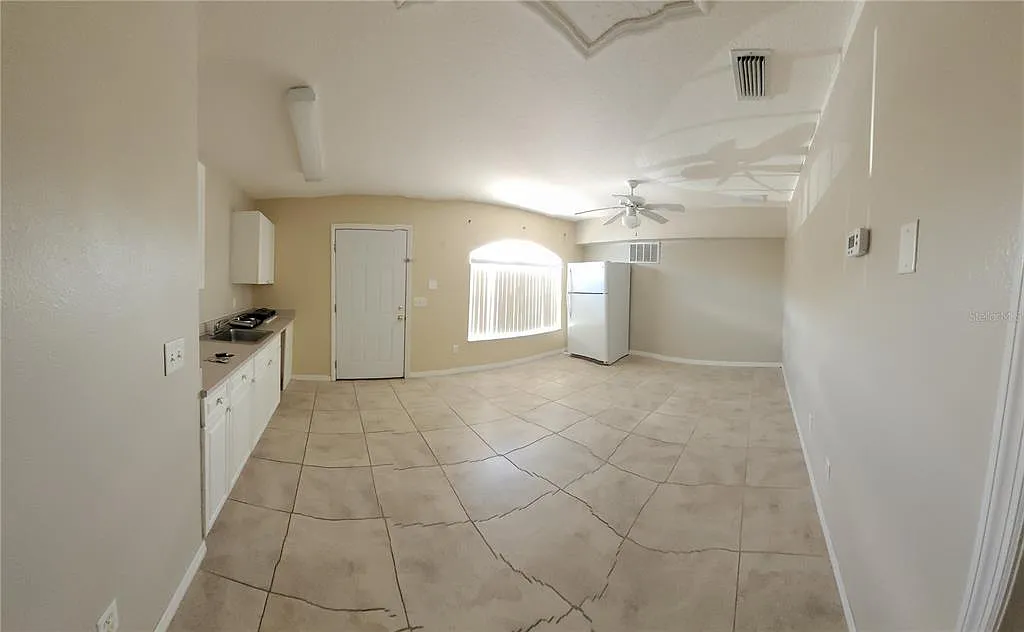 1 bed, 1.0 bath, 600 sqft, $1,000 — Photo 3
