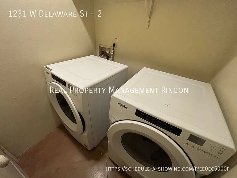 1231 W Delaware St #2 — Photo 8