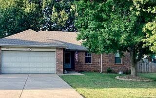 1st image of 105 Pebble Creek Lane