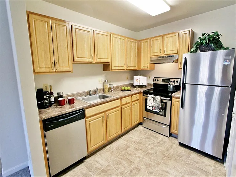Kentlands Manor — Photo 18