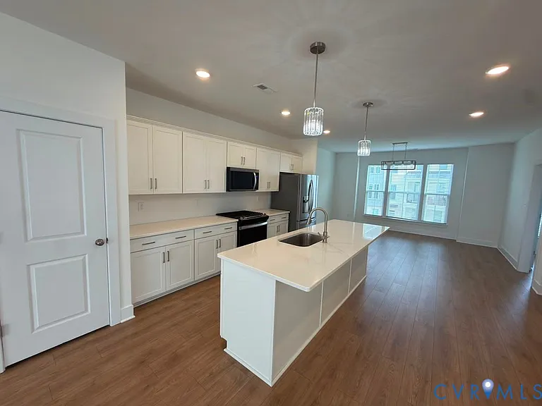 15363 Sunray Aly — Photo 8