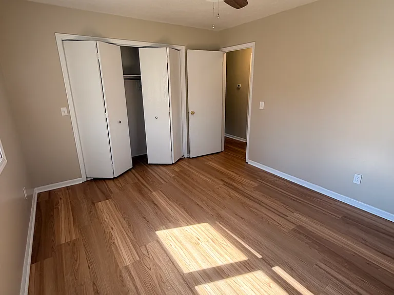 8553 Pleasantwood Ave NW #6 — Photo 4