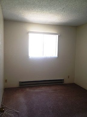 4th image of 420 Cedar Ave APT 7