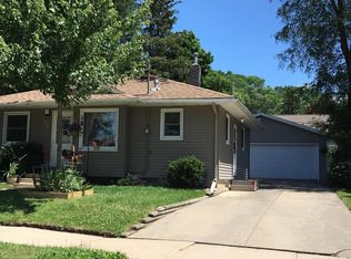 940 15th Ave NE, Rochester, MN 55906