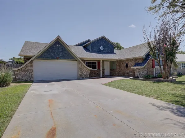 3851 S 90th East Ave, Tulsa, OK 74145