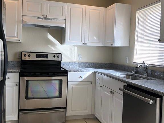 4th image of 1203 NE 15th Ln