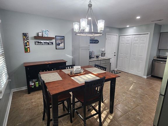 5th image of 5623 Saint Charles Dr