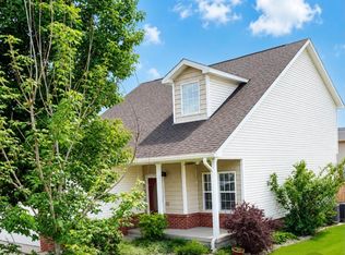 201 Christa Ln, Nicholasville, KY 40356