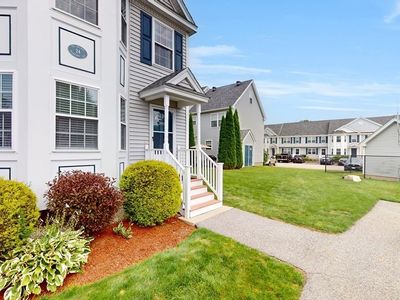 24 Merrimac Way UNIT H, Tyngsboro, MA, 01879
