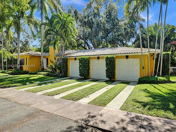 4th image of 718 Malaga Ave