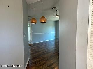 4th image of 834 Wateroak Dr NE