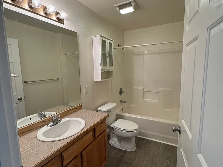 491 W Roy Rd #3 — Photo 14