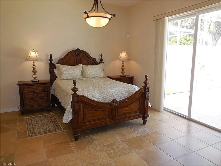 8539 Alessandria Ct — Photo 19
