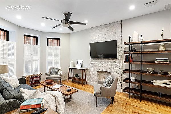 1st image of 1162 Pacific St APT 1
