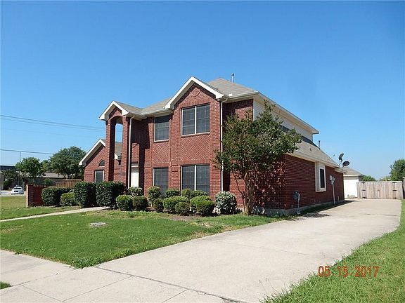 2nd image of 3301 Seabreeze Dr