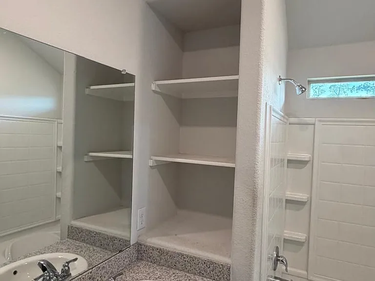 8213 Muddy Creek Dr — Photo 18