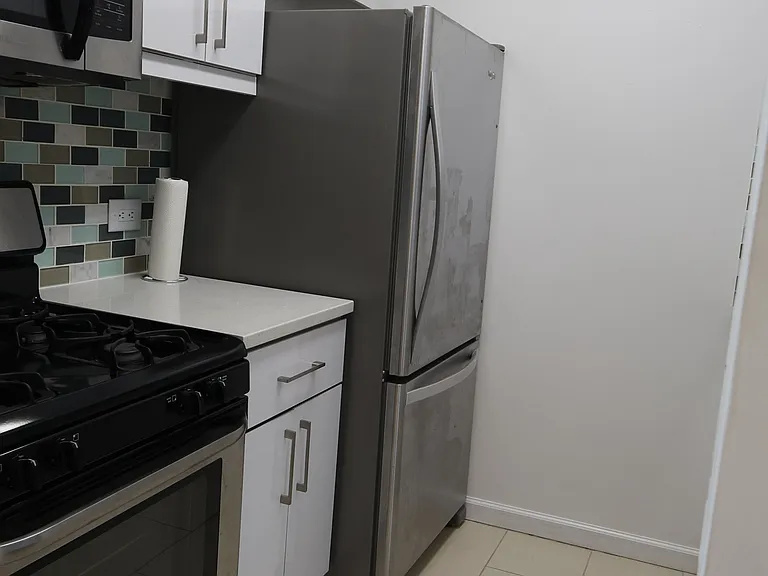 62-54 97th Pl #8A — Photo 26