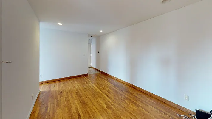 Rented by Royalty Living NYC | media 48