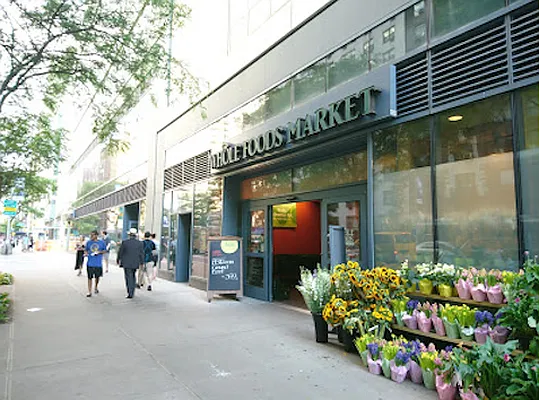 Sold by Compass | media 6