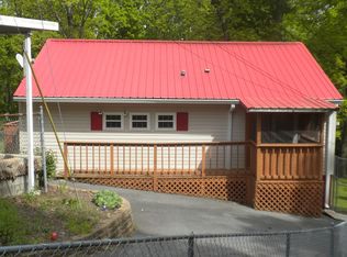 123 Jellico Ln, Oak Ridge, TN 37830