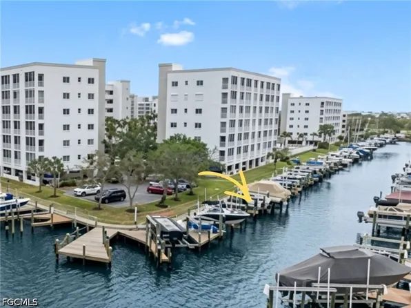 Dock 56 4351 Bay Beach Ln, Fort Myers Beach, FL 33931