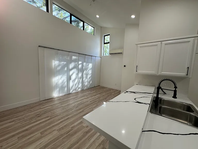 109 Vallecito Ln #B — Photo 3