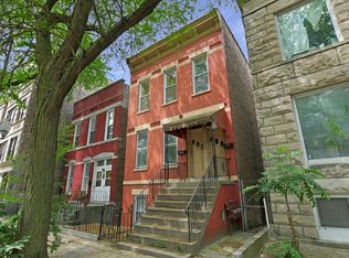 904 S Loomis St #1, Chicago, IL 60607