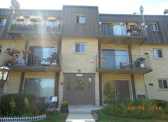 1st image of 573 Fairway View Dr APT 1C