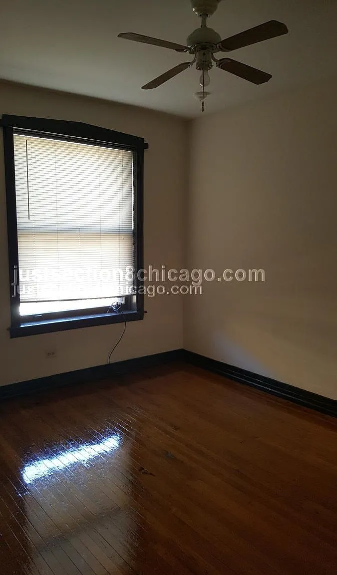 4 bed, 2.0 bath, $2,500 — Photo 4