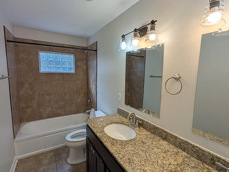 319 State St #201 — Photo 24