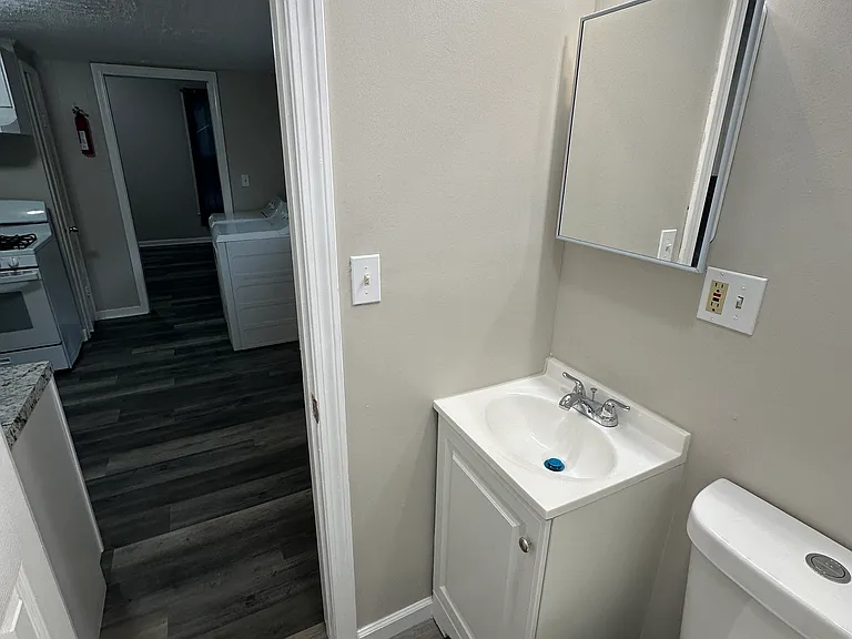 150 Plymouth St #1 — Photo 7