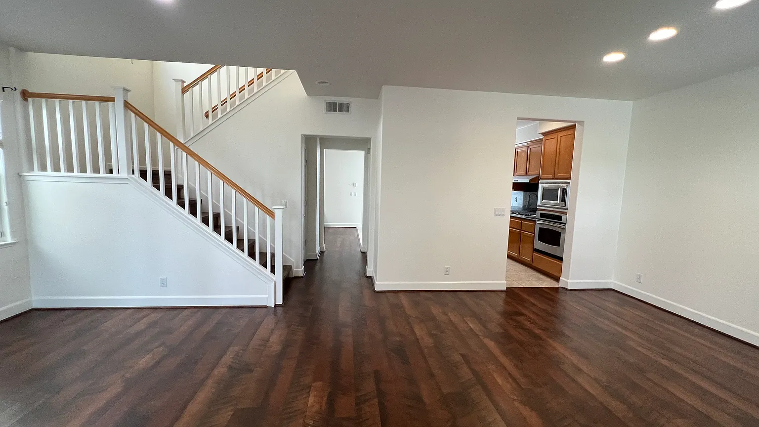 3778 Evangelho Cir photo 1