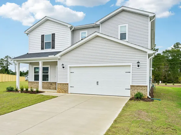 306 Thistle Patch Pl, Angier, NC 27501