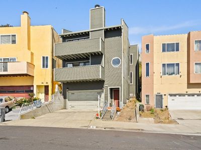 97 Santa Barbara Ave, Daly City, CA, 94014