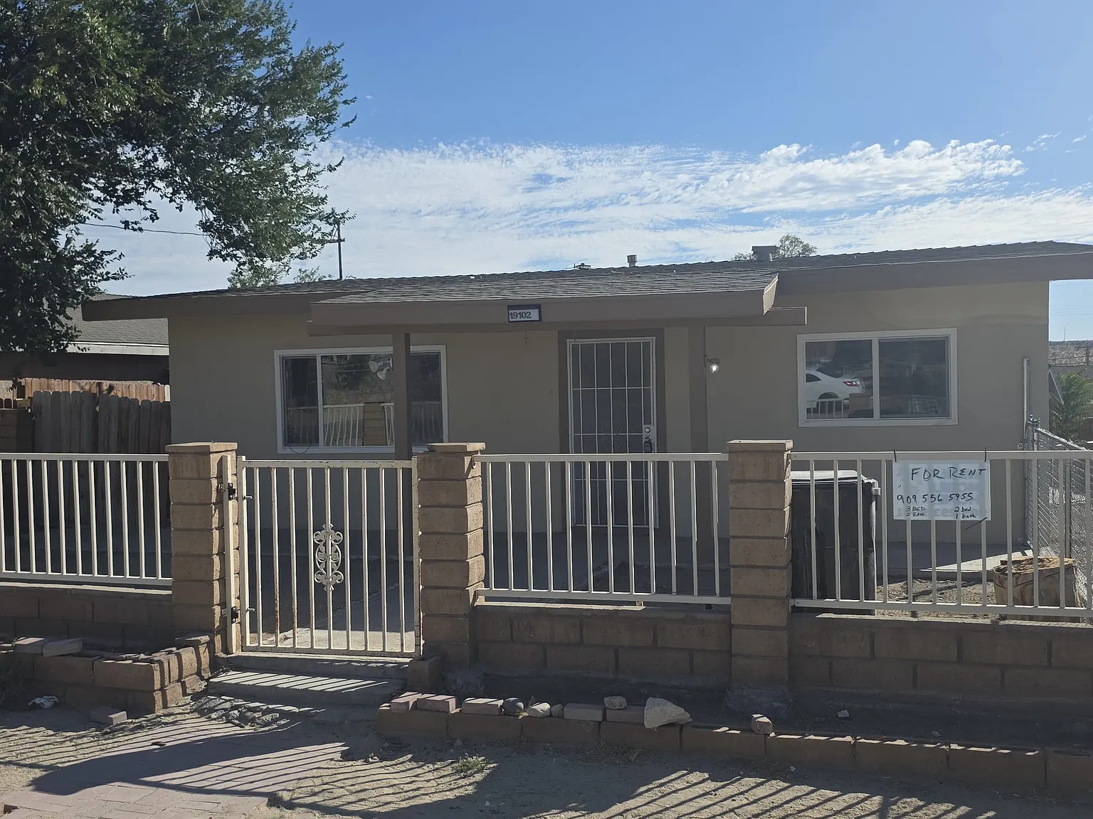 3 bed, 1125 sqft, $1,895 — Photo 3