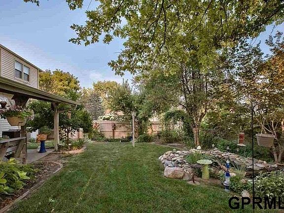 2nd image of 2605 Nottingham Dr