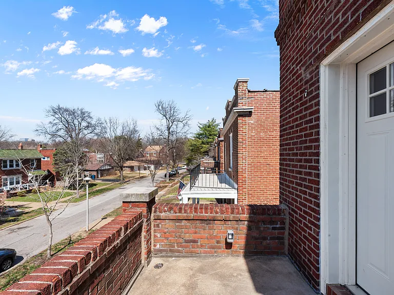 1024 Commodore Dr #A — Photo 15
