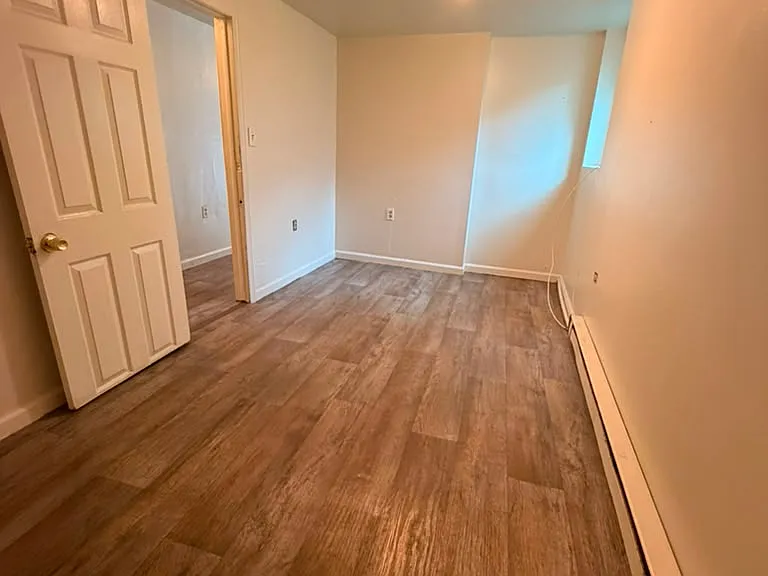 50 Campbell Ave #1 — Photo 8
