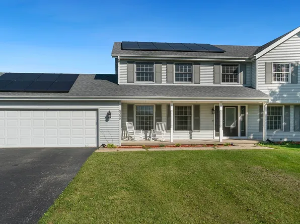 5352 Misty Morning Dr, Rockford, IL 61109