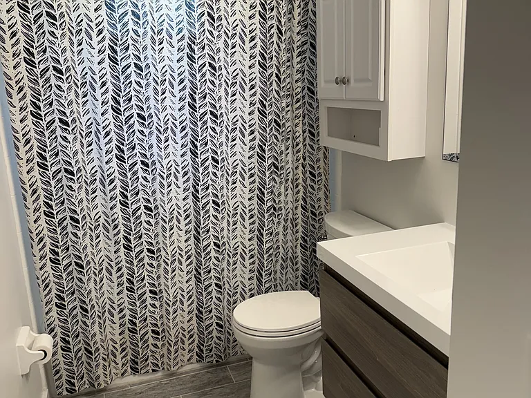 1105 Morse Ave — Photo 7