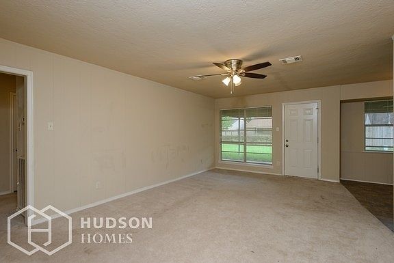 3rd image of 705 Regency Dr