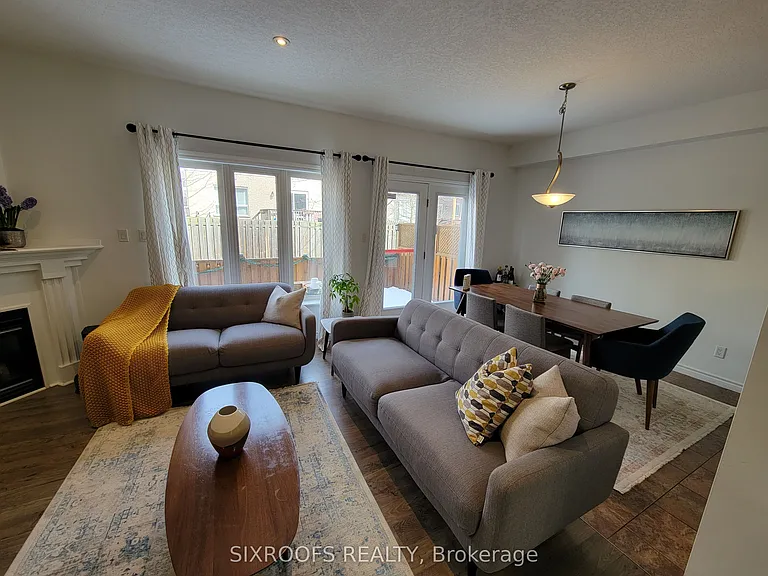 2089 Beaverbrook Ave #12 — Photo 6