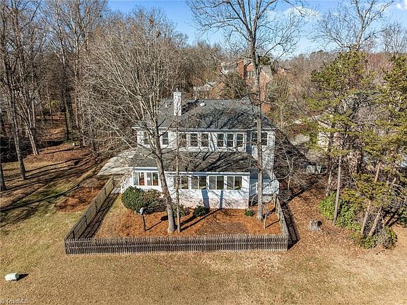 2nd image of 5305 Coveview Ct