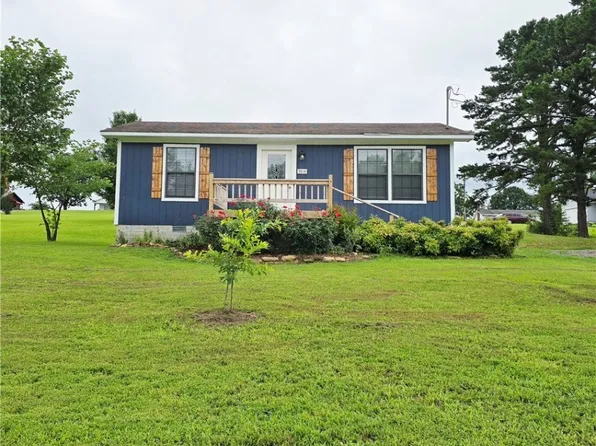 3516 E Walnut St, Paris, AR 72855
