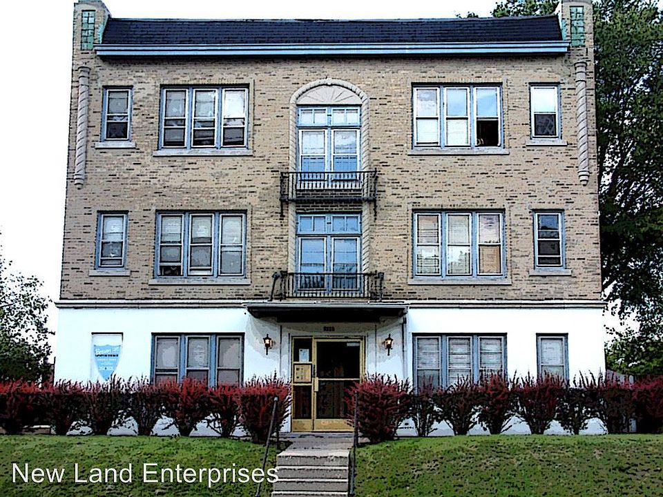 1st image of 1835 N 2nd St APT 32