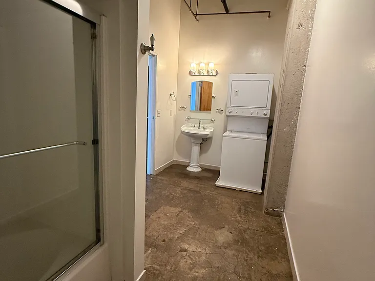 TEXERE PLAZA LOFTS — Photo 26